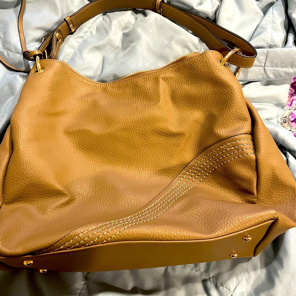 Large shoulder bag